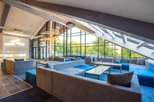 Lobi, Park Hotel Asarel in Panagyurishte
