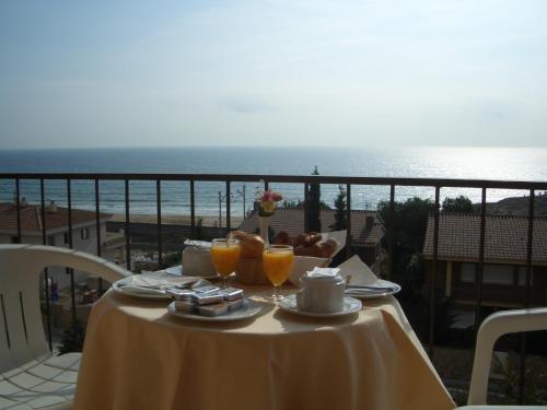 . Hotel Sant Jordi