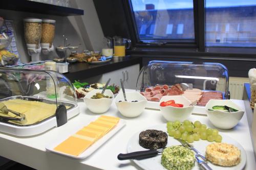 Hotel Arena Inn - Berlin Mitte - image 2