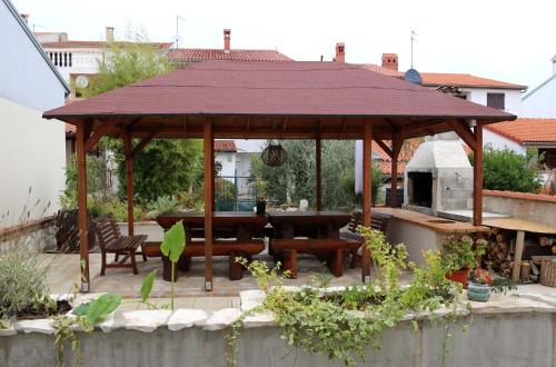 Apartment Zeljko 63 - image 9