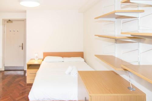 Goodenough College – University Residence - image 13