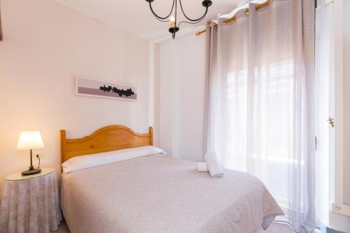 Double or Twin Room with Private Bathroom image 10