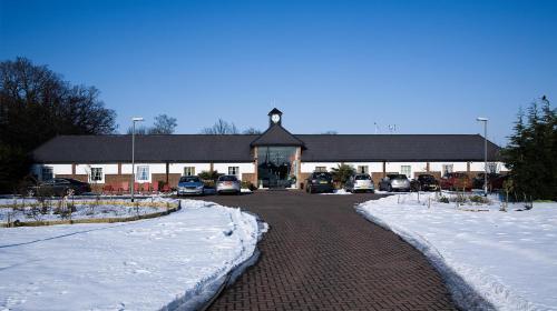 入口, 德薩利斯大酒店 (De Salis Hotel) in 史坦斯特機場