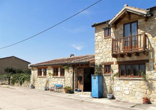 Bejárat, Estudio rural Estrella Polar III in Arcones