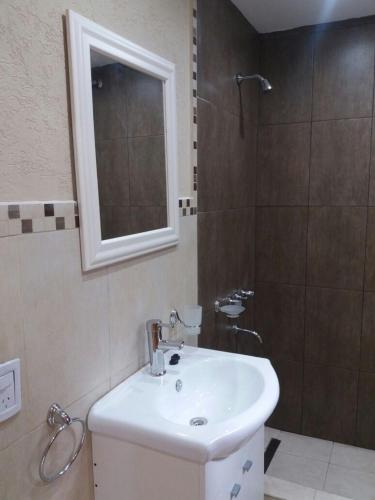 Aylen Departamentos en Pinamar Aylen Departamentos en Pinamar