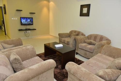 City Guests Hotel Suites - Tap to explore photos