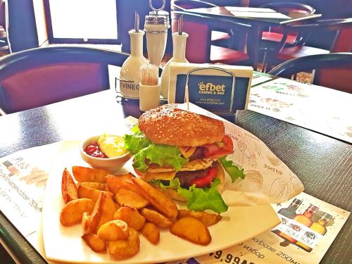 Efbet Hotel - image 2