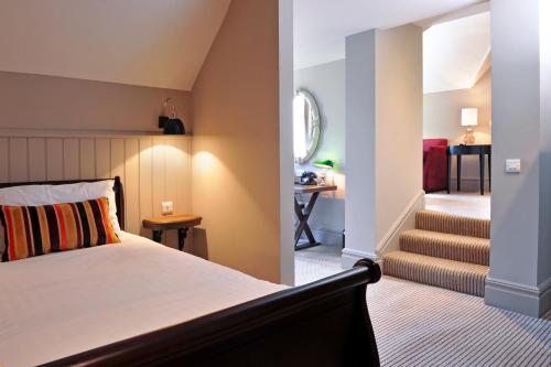 The Crown Manor House Hotel - image 6