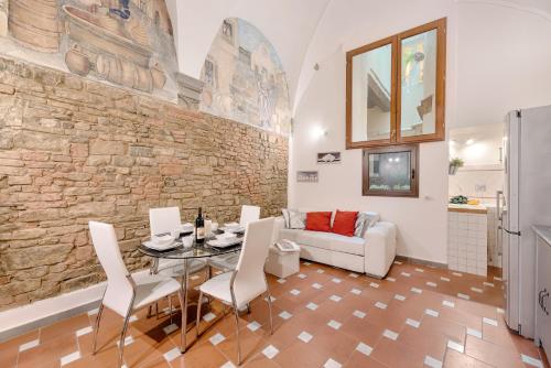 Santo Spirito Frescos by Mmega, Florencie (fotografie 2)