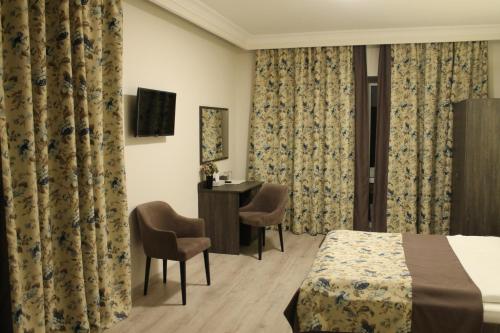 Non-stop hotel - image 7
