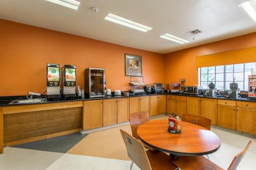 Hotel Ruidoso - image 3