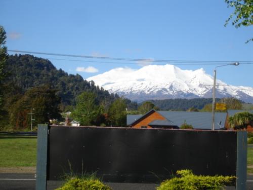 Ohakune Court Motel The 3.5-star Ohakune Court Motel offers comfort and convenience whether youre on business or holiday in Ohakune. The property features a wide range of facilities to make your stay a pleasant experien