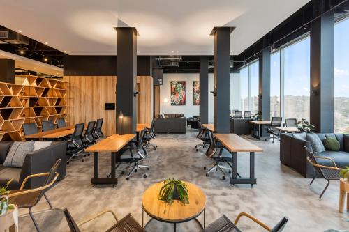 ردهة, سيج ملبورن رينجوود (Sage Melbourne Ringwood) in Mitcham