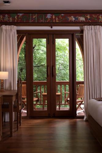 Grand Deluxe Double or Twin Room image 10