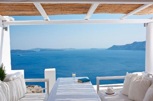 Katikies Villa Santorini - The Leading Hotels Of The World