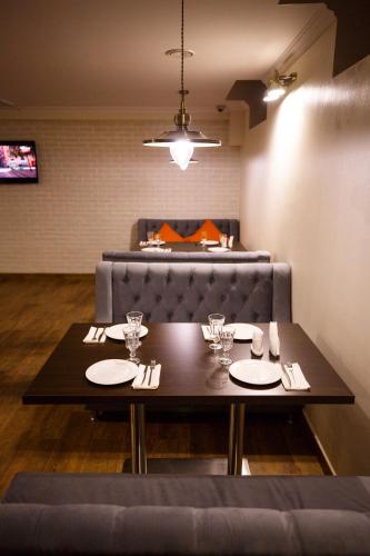 Meliton Hotel - image 3