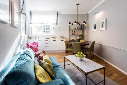 Classic Two-Bedroom Apartment image 9