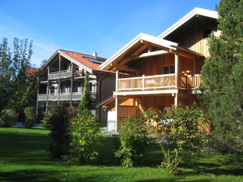 Ferienwohnungen Evi Huber - Apartment - Oberammergau