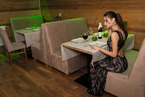 Chalet Residence - image 6