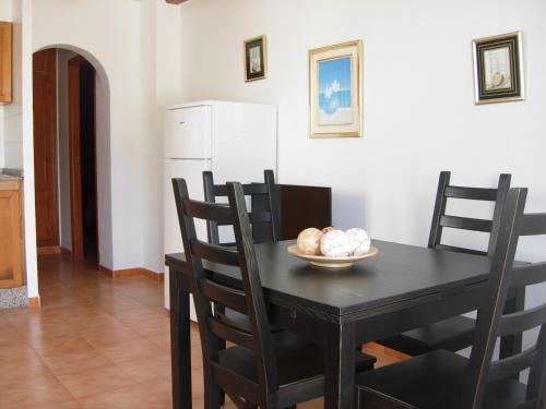 Facilities, Buganvilla in Muntanya de la Sella