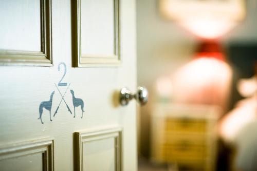 The Greyhound on the Test Hotel Room Type - King Room