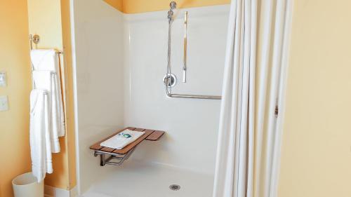 Room with Two Double Beds with Roll-In Shower-Disability Accessible