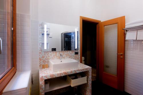 Rome By Suite Vatican - image 4