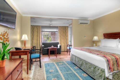 room detail thumbnail 0