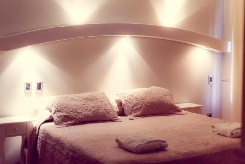 Standard Triple Room image 3