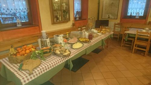 Food and beverages, Casa Vacanze Ca' De Val in Campodolcino