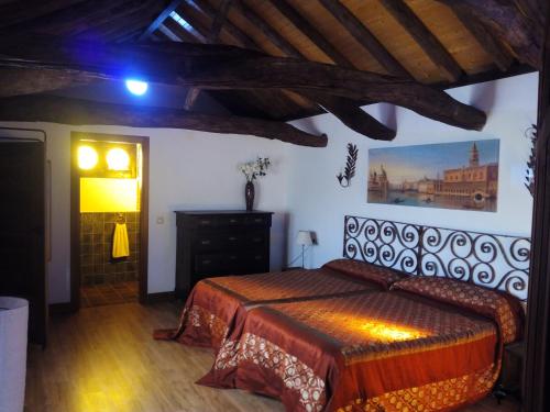 Accommodation in Villarrubia de Santiago