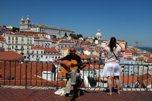 Lisbon Poets Inn - image 6