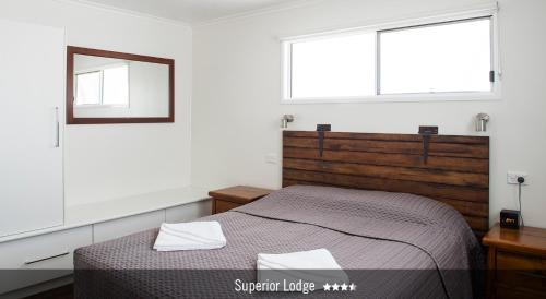 Outback Cabin Two-Bedroom House