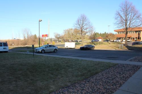 Asteria Inn and Suites Maple Grove - image 7