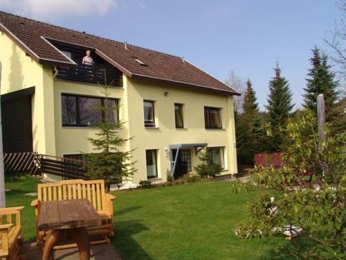 

Haus-Bierwisch-Whg-2-Lavendel