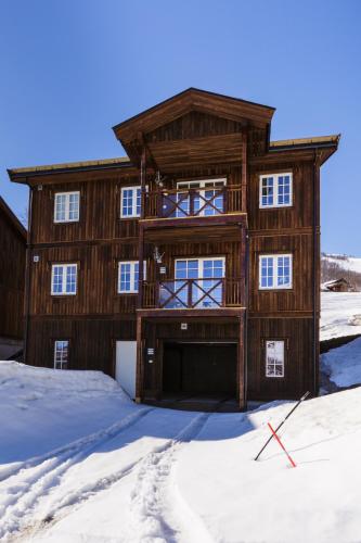 Entrance, Stranda Alpegrend in Stranda