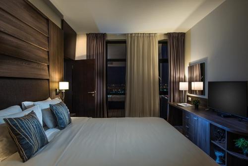 Best Western Premier Sofia Airport Hotel - image 14