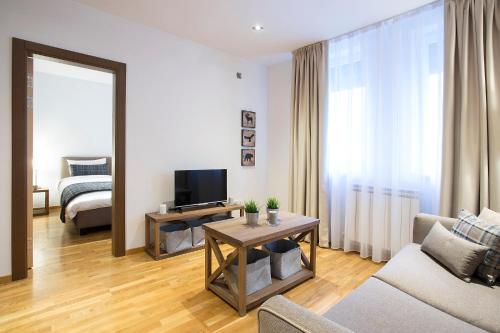 Apartment (4 Adults)