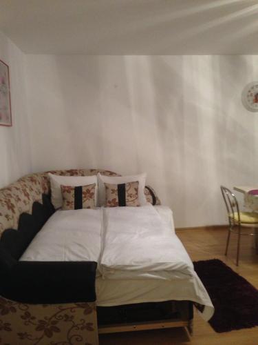 Xenopol Grand Studio - image 2