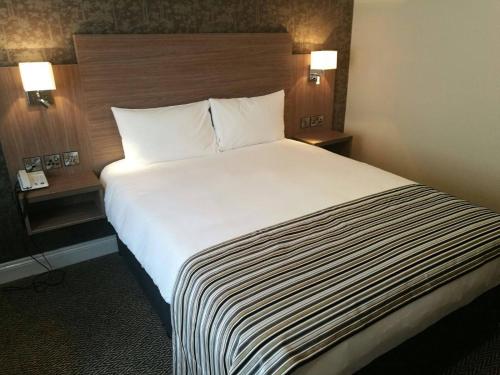 Corr's Corner Hotel - image 8