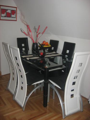 Apartman ČAR 19 - image 4