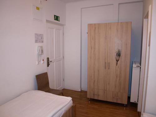 Ciszterci Ház Pécs - image 2