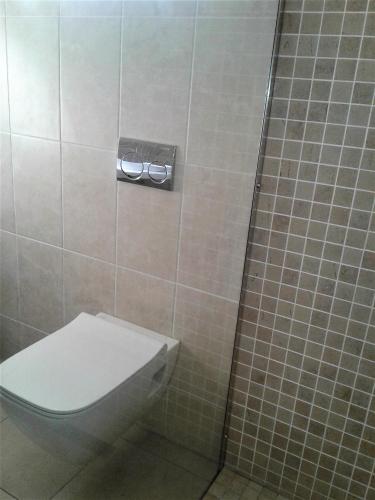 Photo - Rostalyn Guesthouse