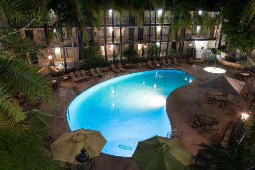 Vanllee Hotel - image 6