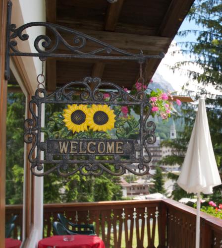 Hotel Villa Nevada – Cortina d'Ampezzo, FL
