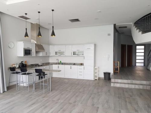 ห้องครัว, Sama Chalet kuwait in อัลคีราน