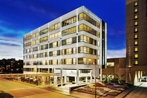 The Tennessean Personal Luxury Hotel - Knoxville