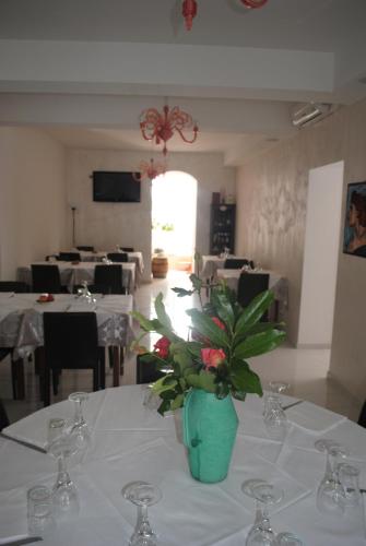 Hotel Eden – Fermo, MO