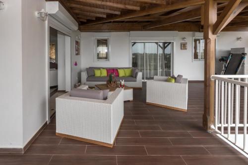 Superbe Villa Moderne de 320m2 in Gosier