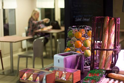 Campanile Clermont-Ferrand ~ Aubière - image 13